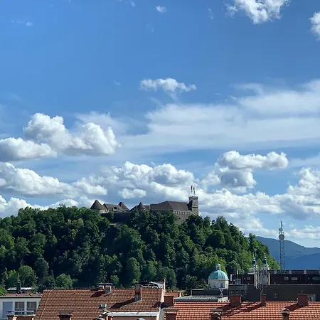 Luxe Penthouse With A Castle View * Lublana
