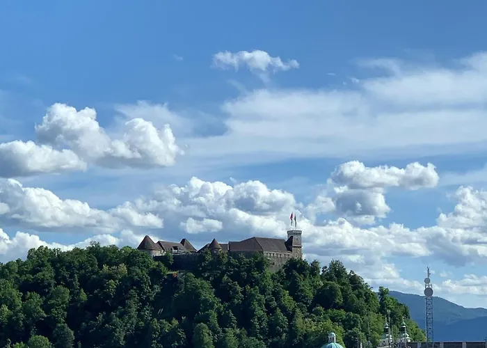 Luxe Penthouse With A Castle View * Lubiana